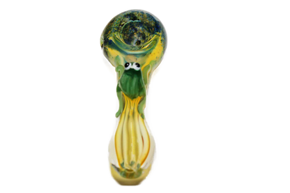 This color-changing Frog Pipe is a great conversation starter. It changes colors while you're smoking, and the frog design is really cool.